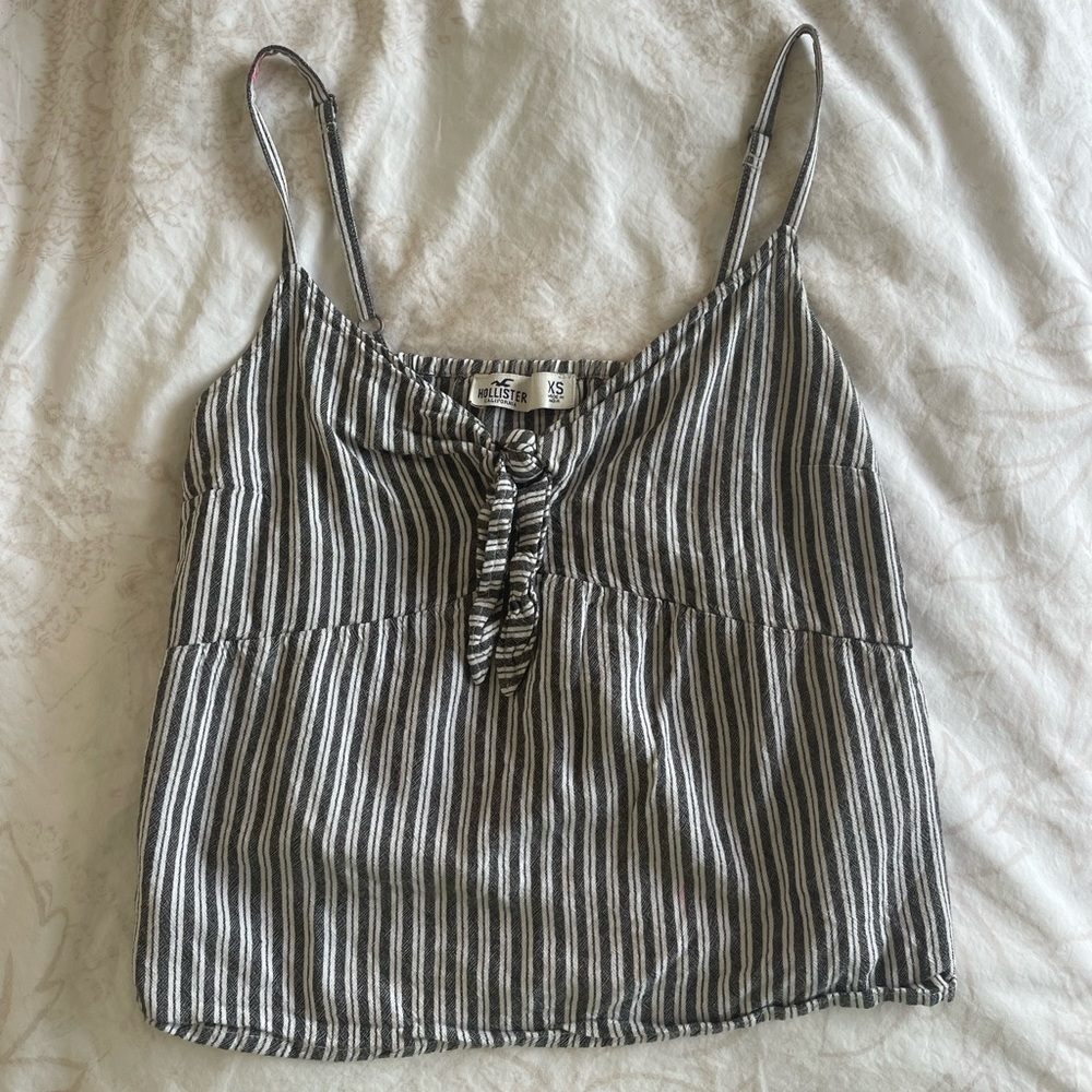 Hollister Striped Grey and White Summer Tank Top